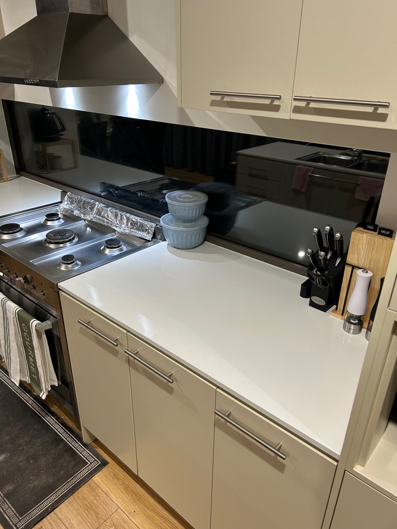 Kitchen Deep Clean